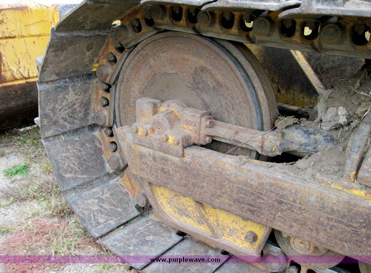 image for item 4405 2003 John Deere 650H LGP dozer