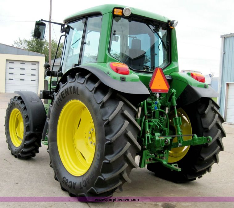 image for item 4417 2009 John Deere 6430 MFWD tractor