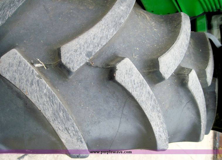 image for item 4417 2009 John Deere 6430 MFWD tractor