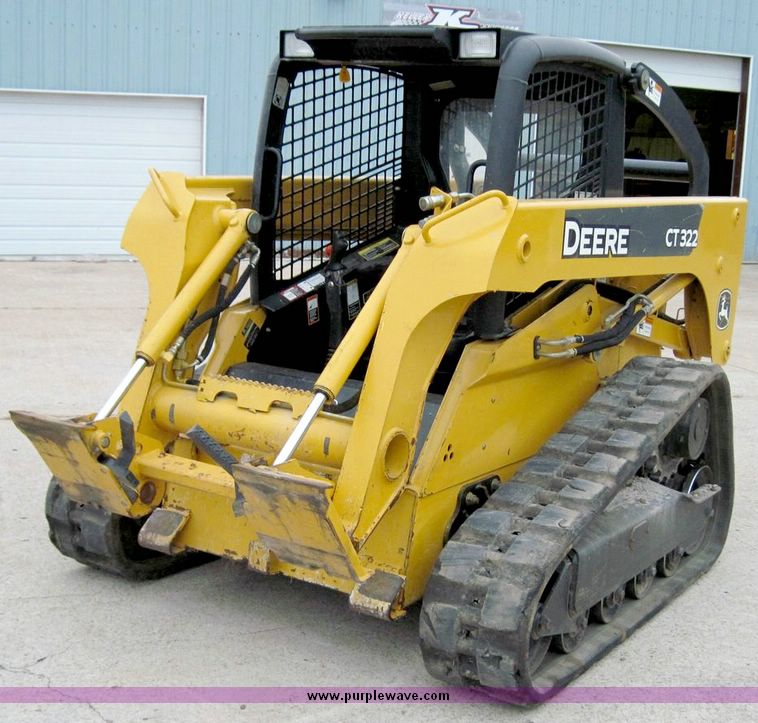 image for item 4419 2007 John Deere CT322 compact track loader