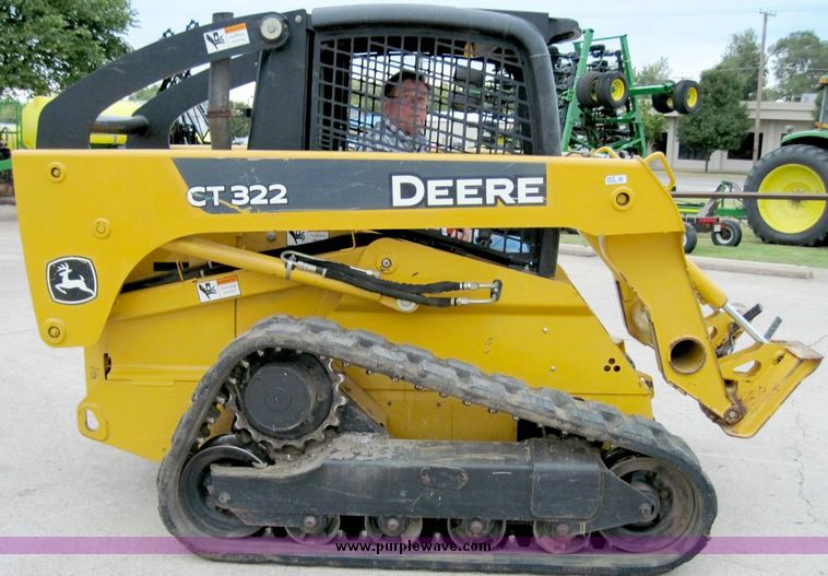 image for item 4419 2007 John Deere CT322 compact track loader