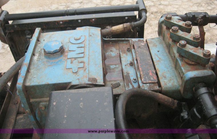 image for item 6698 1992 Peterbilt 378 tandem axle truck with 70 barrel tank