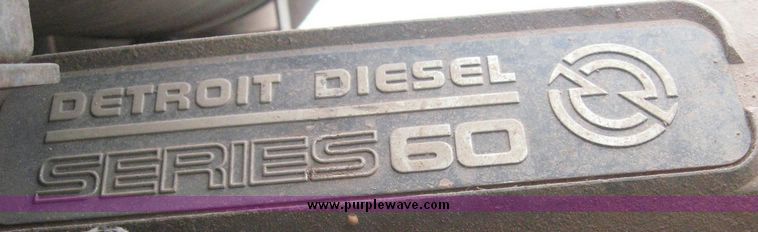 image for item 6698 1992 Peterbilt 378 tandem axle truck with 70 barrel tank