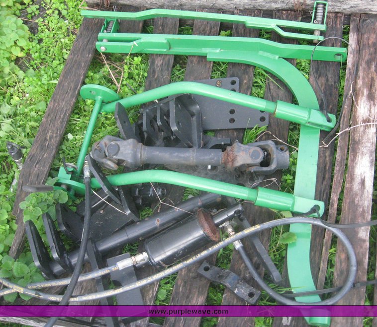 image for item 6699 John Deere 72" mid mount mower deck