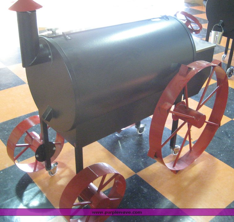 image for item 6702 Traeger wood pellet grill