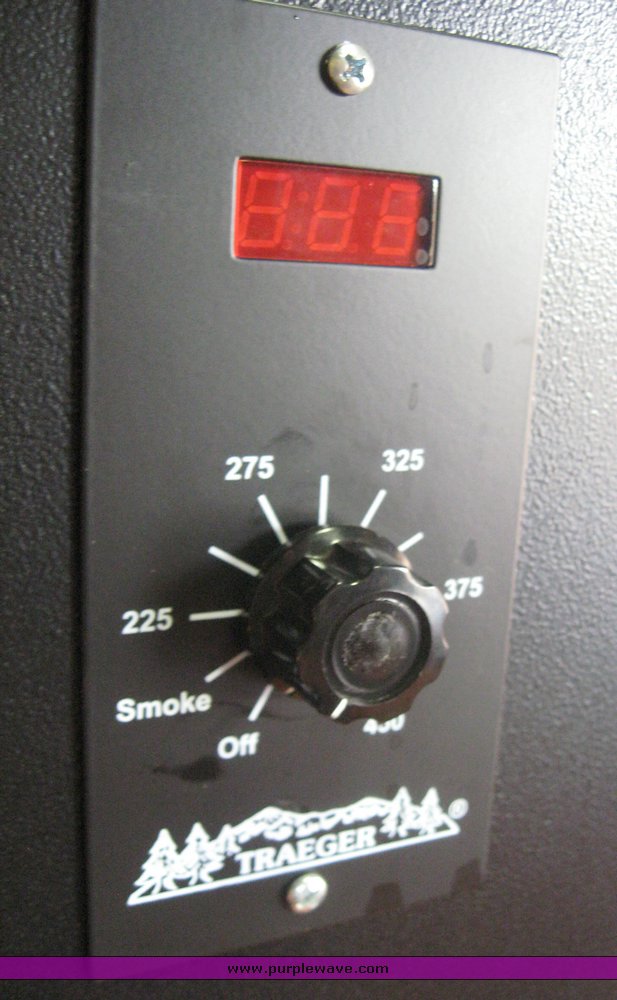 image for item 6702 Traeger wood pellet grill