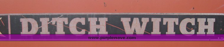 image for item 6721 Ditch Witch R100A trencher