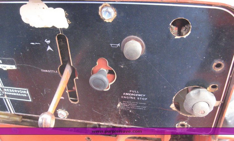 image for item 6721 Ditch Witch R100A trencher