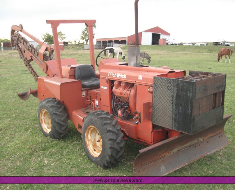 image for item 6745 Ditch Witch R65 trencher