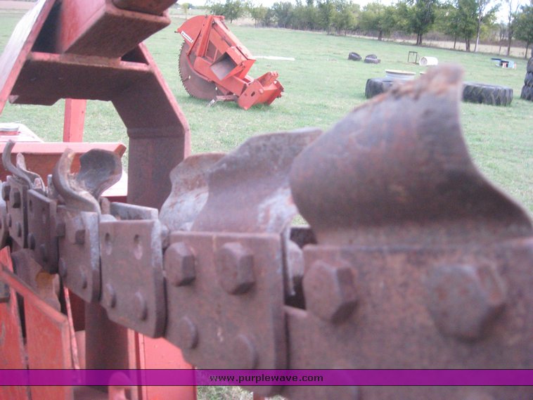 image for item 6745 Ditch Witch R65 trencher