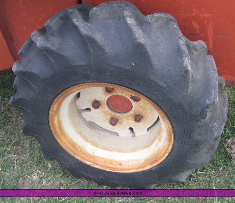 image for item 6745 Ditch Witch R65 trencher