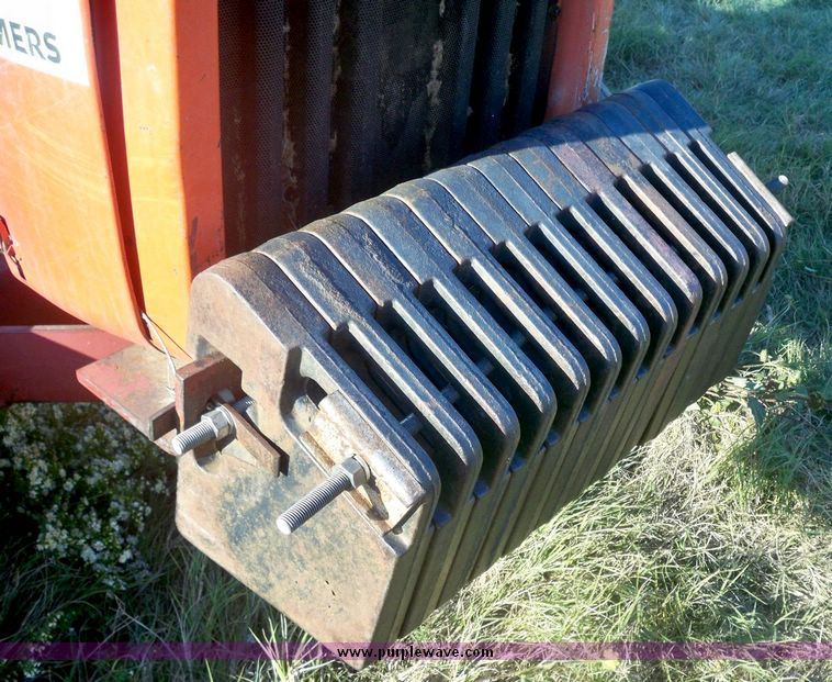 image for item 7527 Allis-Chalmers 7080 tractor