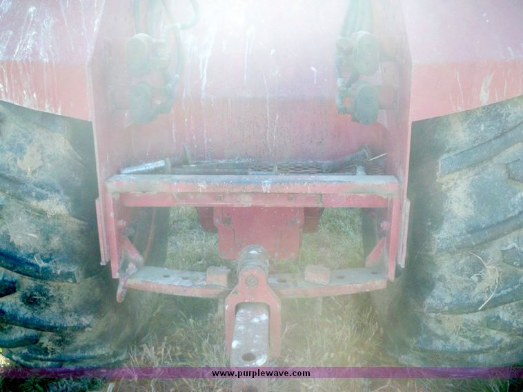 image for item 7530 International 4586 4WD tractor