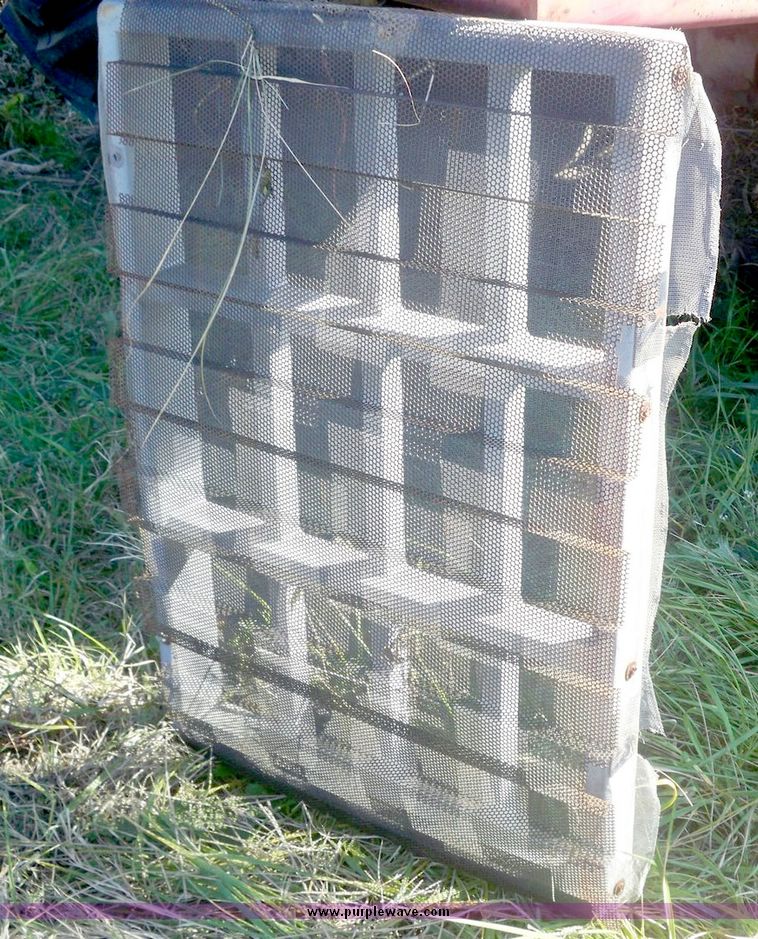 image for item 7532 International 4586 4WD tractor