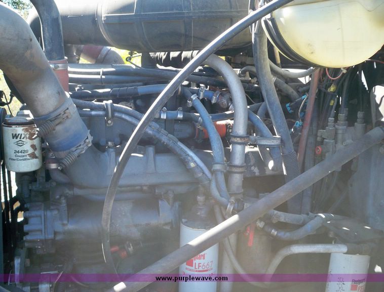 image for item 7539 1996 Mack E7-427 MAC semi with sleeper