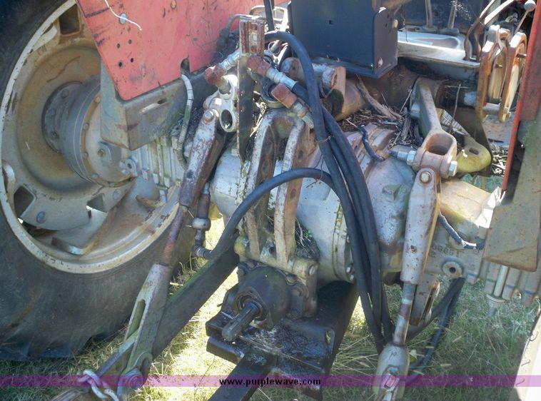 image for item 7542 Massey Fergusen 285 tractor with Westendorf TA26 loader