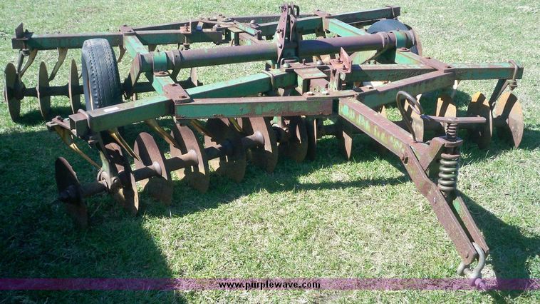 image for item 7543 10' John Deere