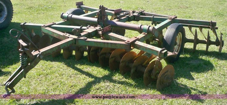 image for item 7543 10' John Deere