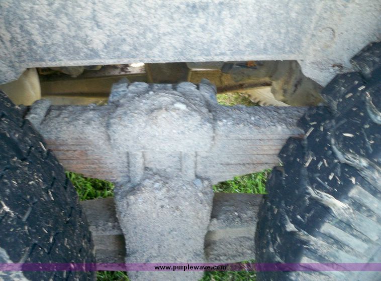 image for item 7544 1970 International F2050 dump truck