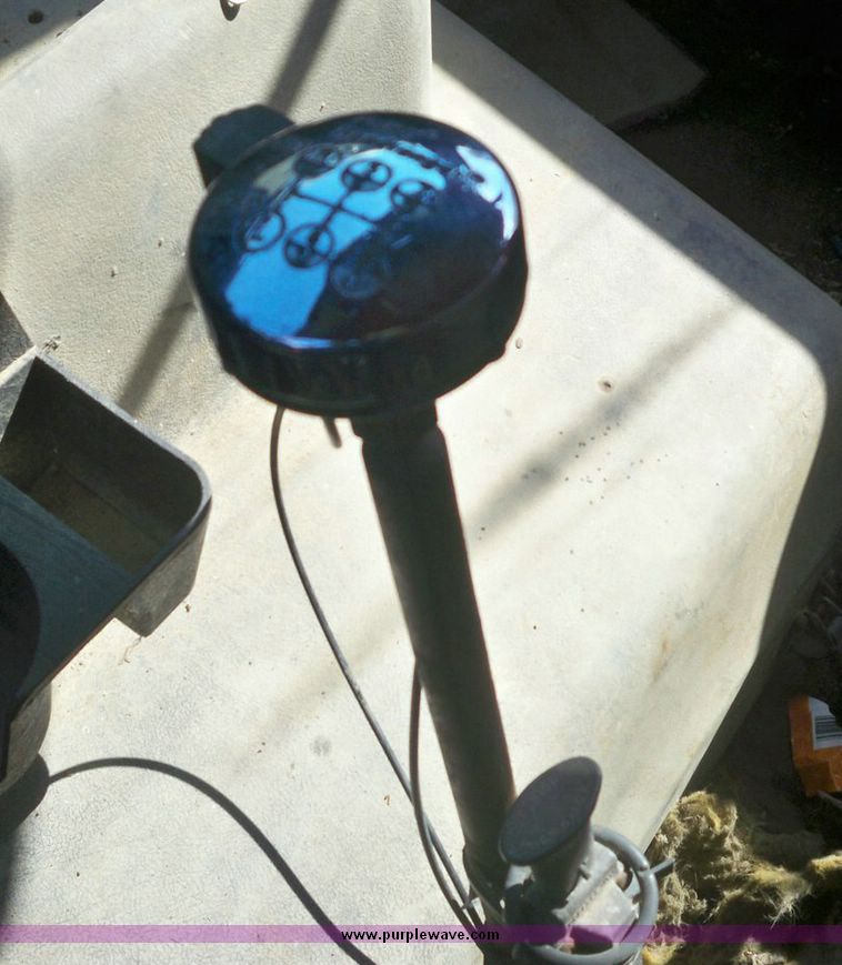 image for item 7544 1970 International F2050 dump truck