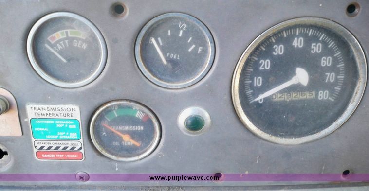 image for item 7544 1970 International F2050 dump truck