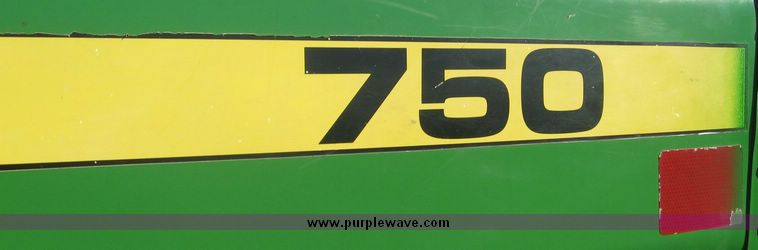 image for item 7990 John Deere 750 disc drill