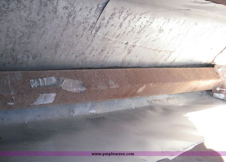 image for item 7991 Bar-Six pickup bed mount cake feeder