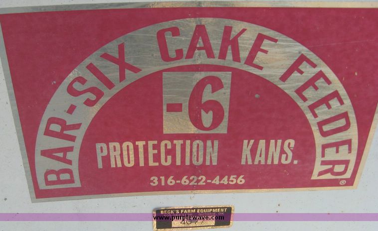 image for item 7991 Bar-Six pickup bed mount cake feeder