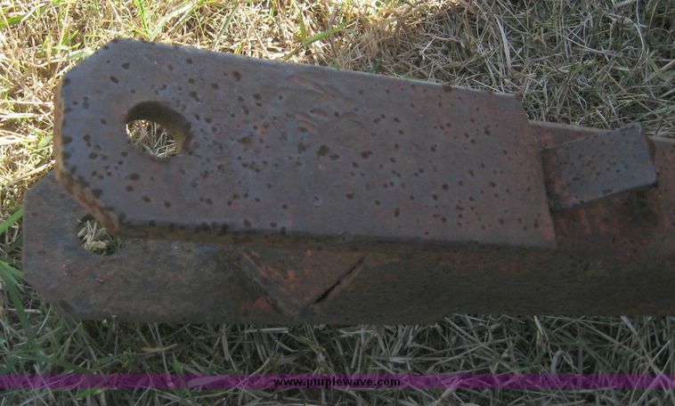 image for item 7994 New Way 8,000 pound portable feeder