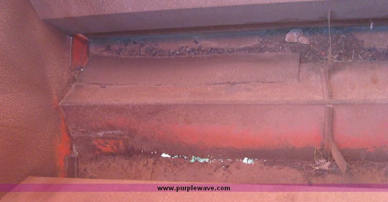 image for item 7994 New Way 8,000 pound portable feeder