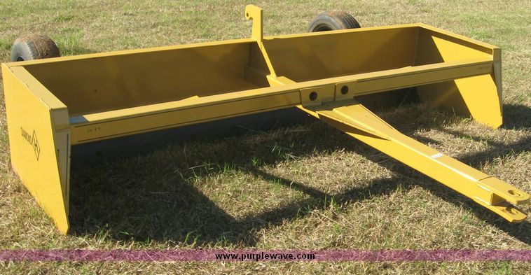 image for item 7995 Diamond H 10' land leveler scraper