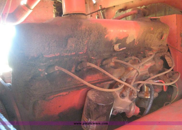 image for item 7996 Hesston 6450 Self propelled swather