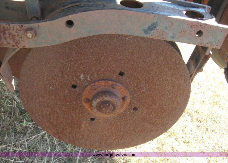 image for item 8000 Great Plains double disc drill