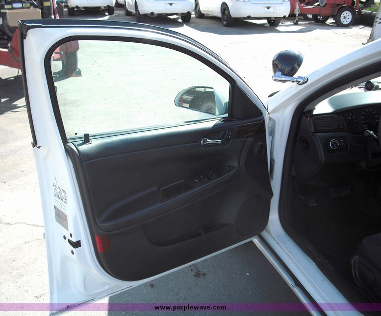 image for item 3810 2006 Chevrolet Impala police package