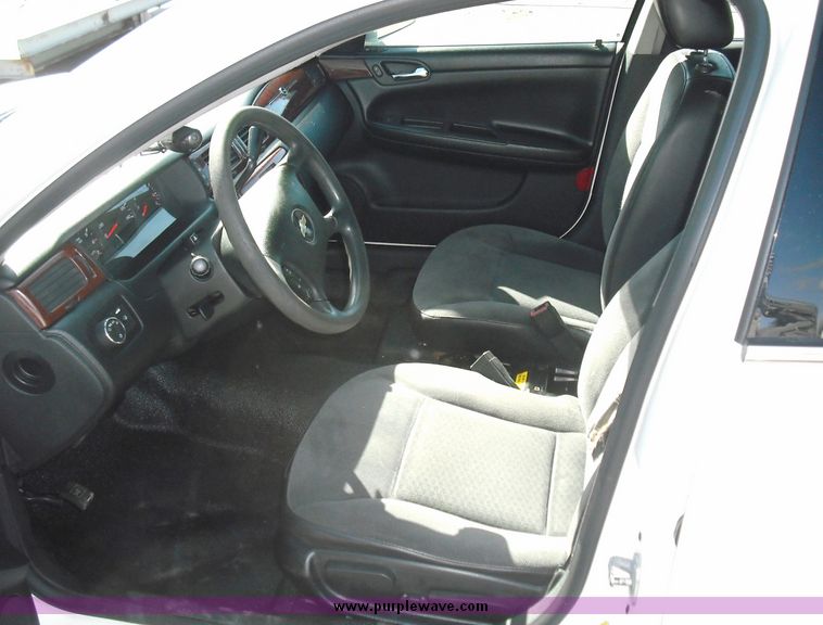 image for item 3810 2006 Chevrolet Impala police package