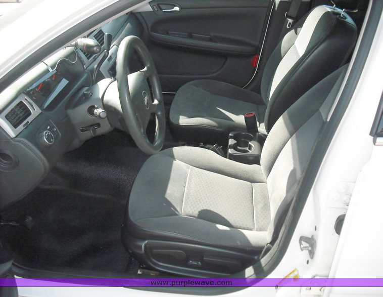 image for item 3813 2007 Chevrolet Impala police package