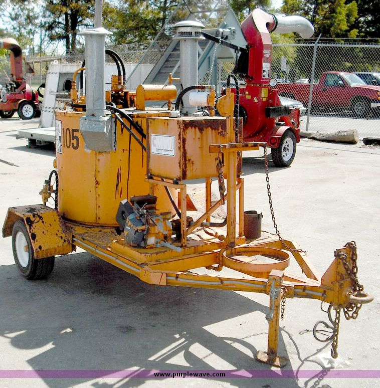 image for item 3828 1995 Berry BM-60 crack sealer with tar kettle