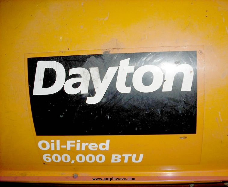 image for item 3839 Portable kerosene/diesel 600,000 BTU heater