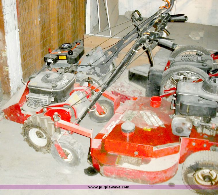 image for item 3872 Troy-Bilt 5hp sickle bar mower