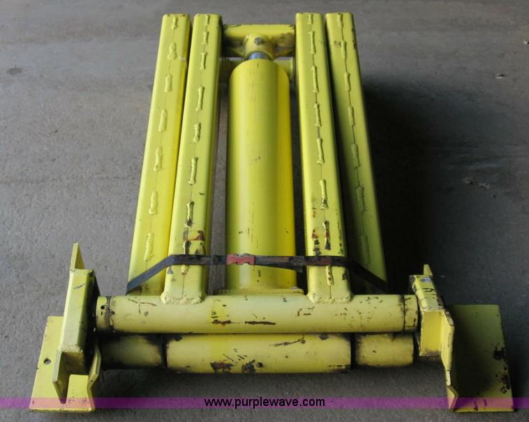 image for item 1803 Scott LL-800DH drop hinge hoist