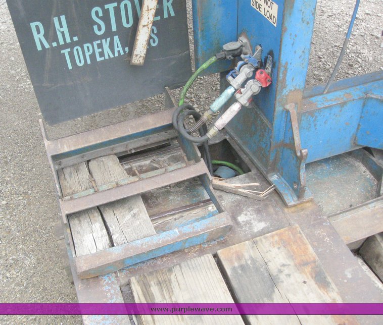 image for item 6778 1995 Talbert TWD-30-SPG-T1 48' drop deck trailer