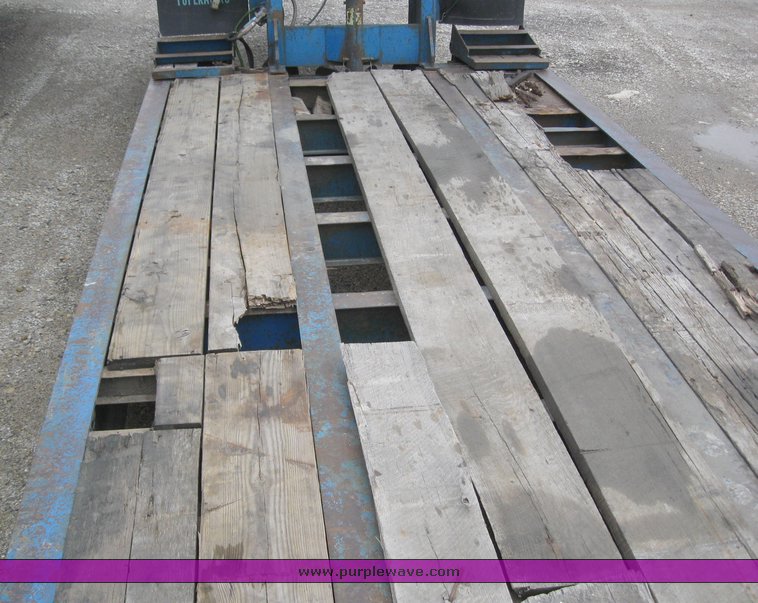 image for item 6778 1995 Talbert TWD-30-SPG-T1 48' drop deck trailer