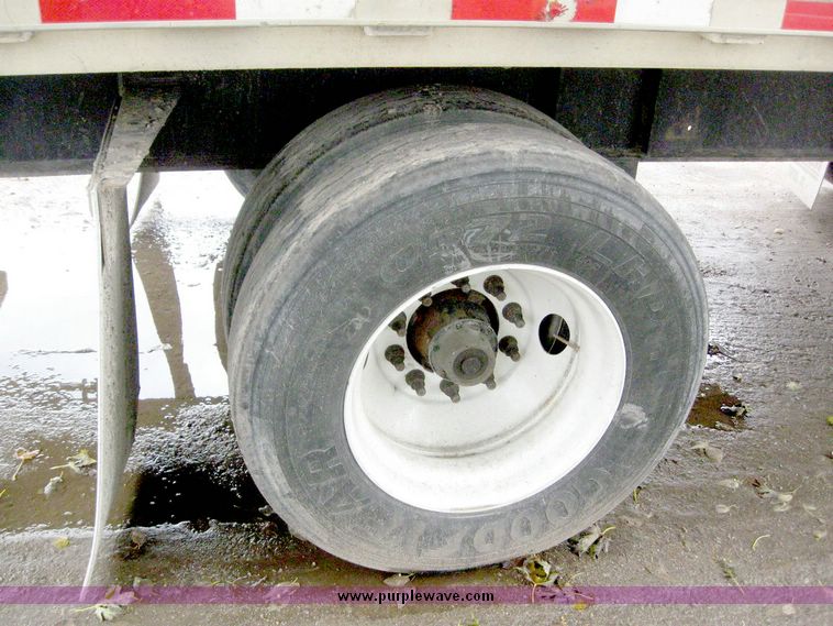 image for item 6779 2001 Transcraft Eagle W2 53'x102