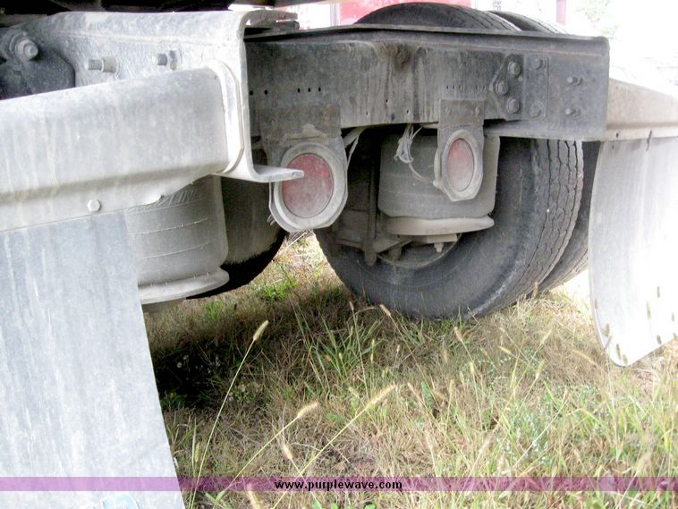 image for item 6780 2000 Freightliner Conventional FLD120 semi truck