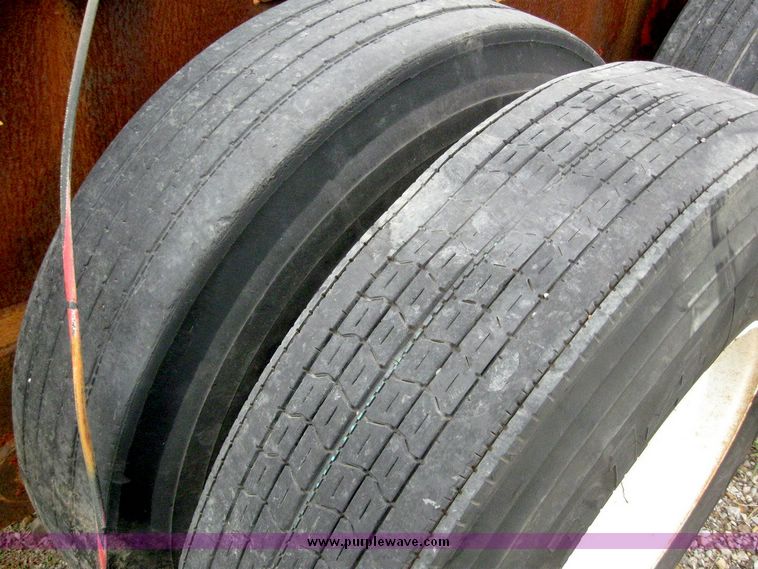 image for item 6794 Tandem axle trailer