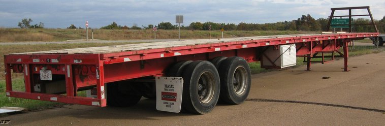 image for item 8014 1989 Fontaine 53' flatbed semi trailer