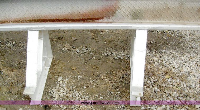 image for item 8624 Merritt semi headache rack