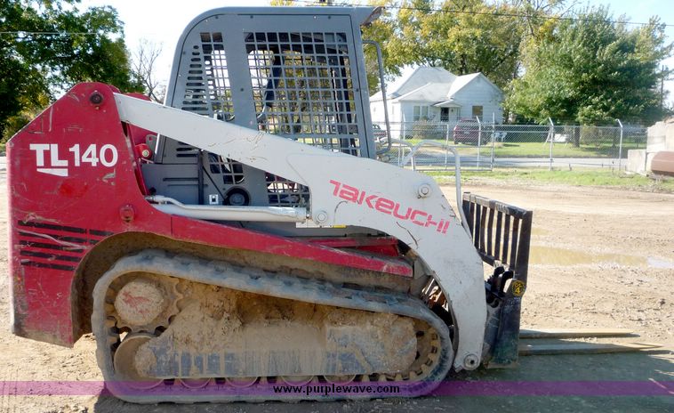 image for item 2096 2006 Takeuchi TL140 skid steer
