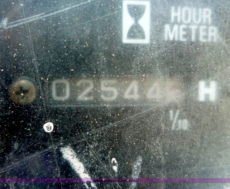 image for item 2096 2006 Takeuchi TL140 skid steer