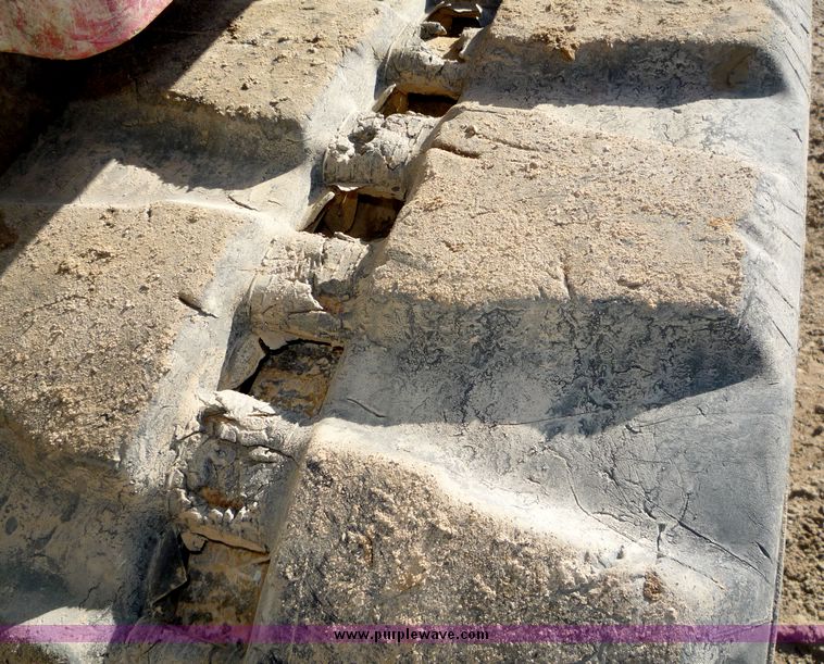 image for item 2096 2006 Takeuchi TL140 skid steer